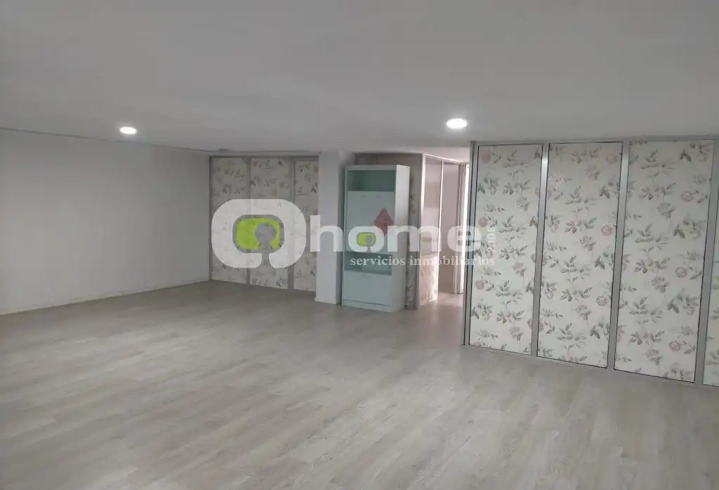 Oficina de alquiler en Zamora Capital 