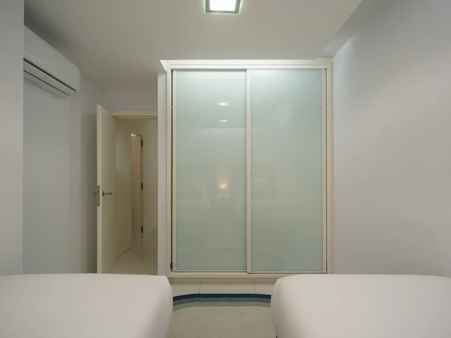 Bedroom of Flat for rent in Las Palmas de Gran Canaria  with Air Conditioner, Furnished and Oven