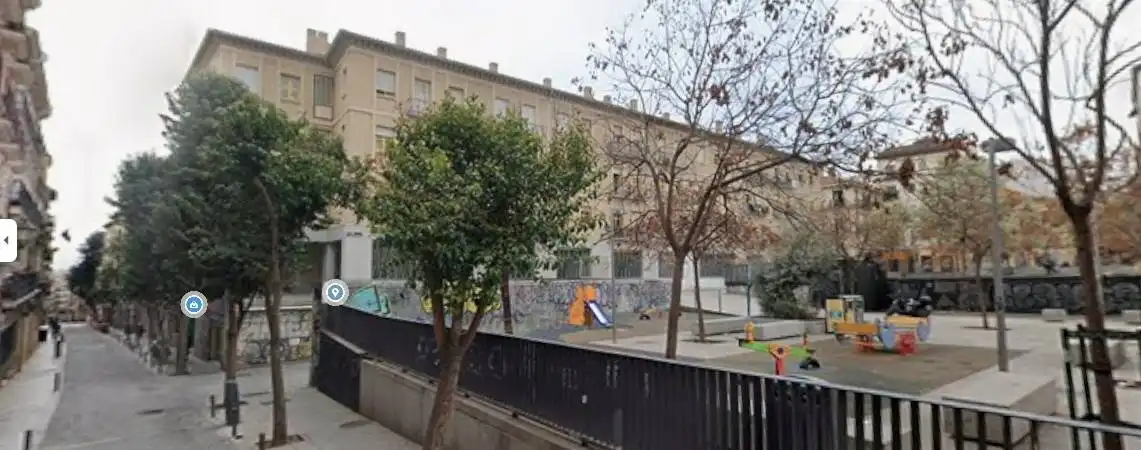 Exterior view of Ground floor for sale in Madrid  with Furnished