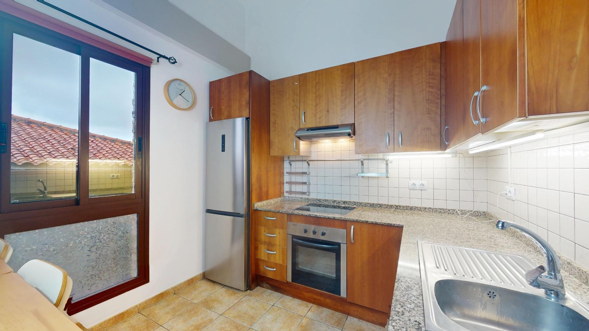 Kitchen of Duplex to rent in Tacoronte  with Parquet flooring