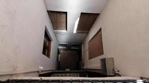 Foto 3 de Edifici en venda a La Torrassa, Barcelona