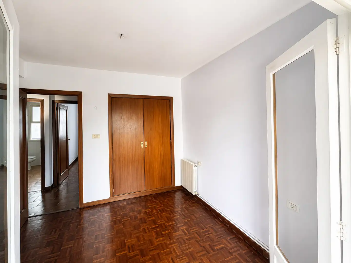 Bedroom of Flat for sale in Vigo   with Heating, Parquet flooring and Balcony