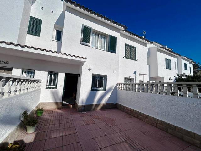 Casa adosada en Venta en Regueral - Prat d'en Forés