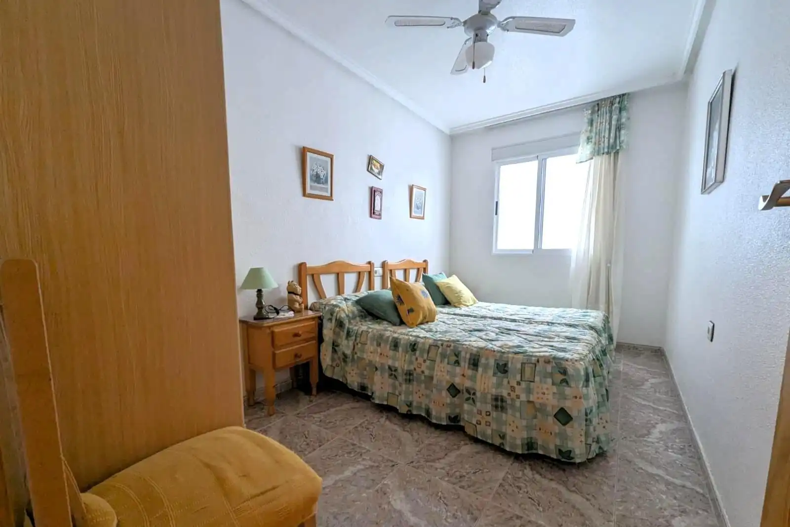 Apartamento con terraza en venta en Avenida Av. de Pinoso 12, imagen 16