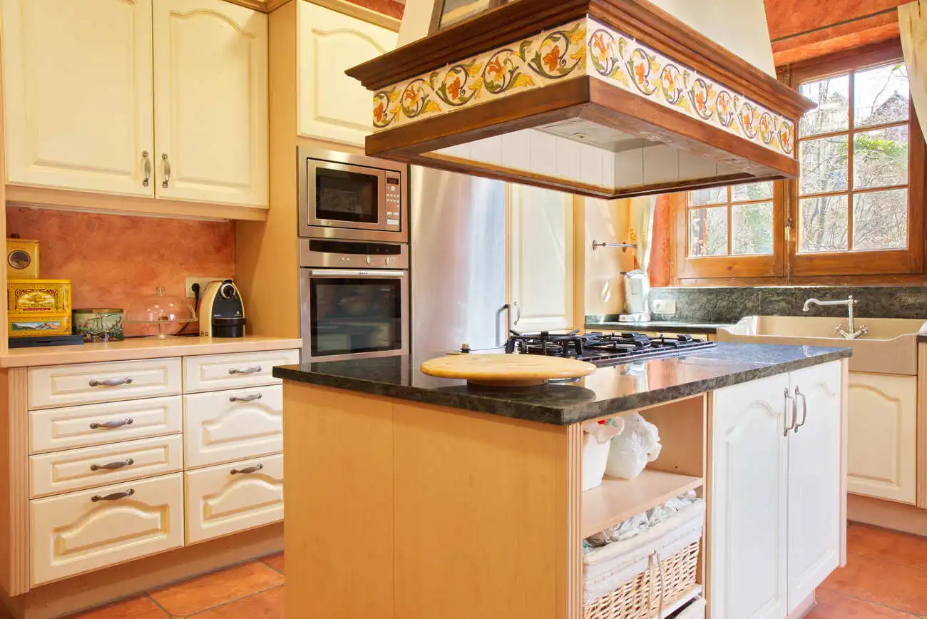 Cocina de Casa o chalet en venta en Camprodon con Calefacción, Jardín privado y Parquet