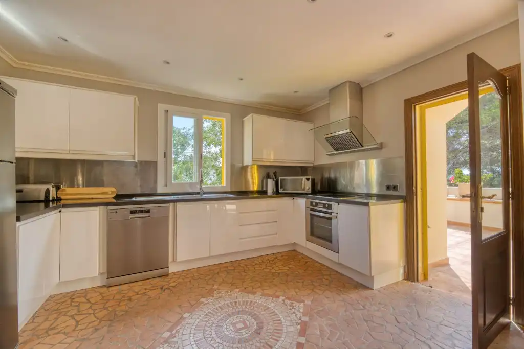 Kitchen of Houses for sale in Calvià  with Terrace, Swimming Pool and Sauna