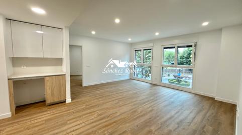 Photo 2 of Flat to rent in Calle de las Matas, 1, Casa Amarilla, Madrid