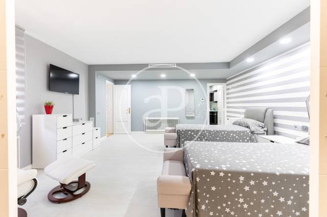 Casa-chalet en Venta en Carrer de Torras i Bages en Martinica – Ateneu