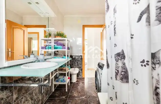 Bany de Casa o xalet de lloguer en Torrent amb Jardí privat i Piscina