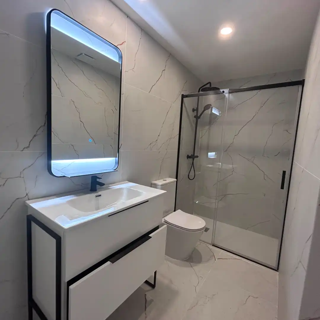 Bathroom of Flat for sale in Campo Real  with Air Conditioner and Heating