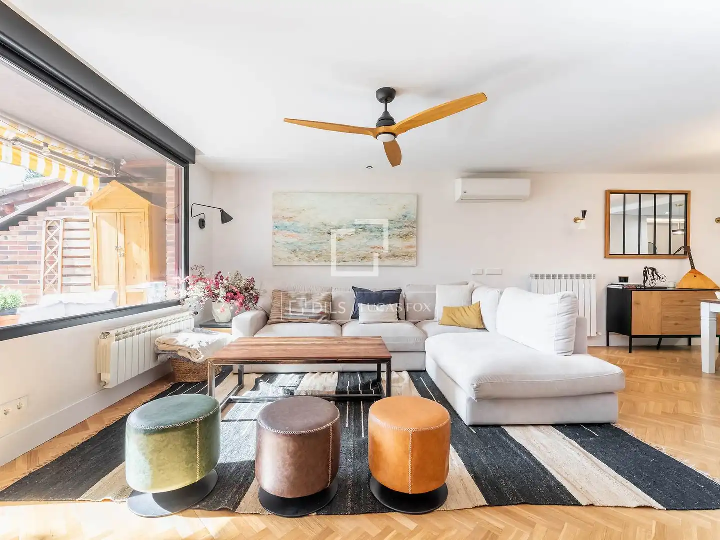 Sala de estar de Casa o chalet en venta en Majadahonda con Aire acondicionado, Jardín privado y Terraza