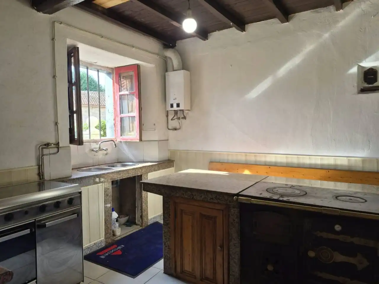 Cocina de Casa o chalet de alquiler en Curtis, A Coruña