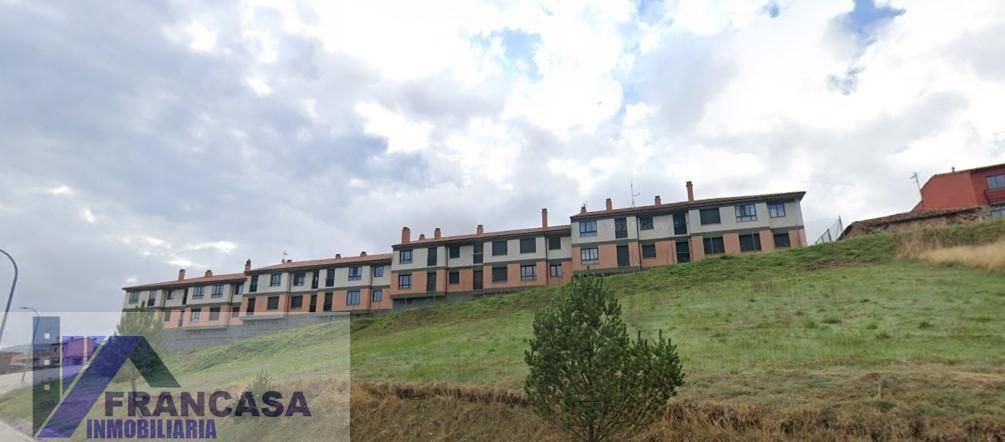 Vista exterior de Pis en venda en Abejar