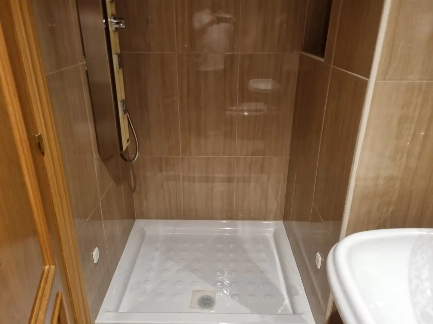 Baño de Casa adosada en venta en Uruñuela con Calefacción, Jardín privado y Parquet