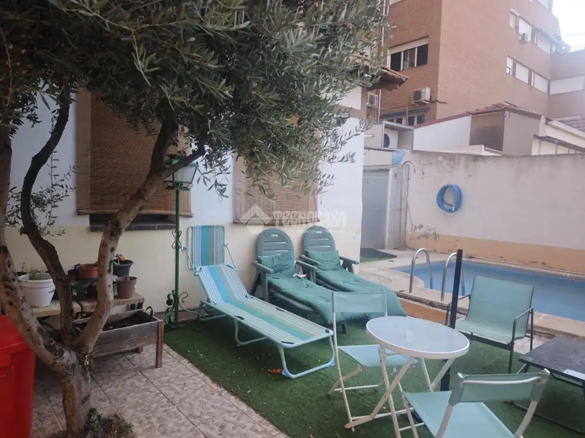 Terrassa de Casa o xalet en venda en Madrid amb Calefacció i Piscina