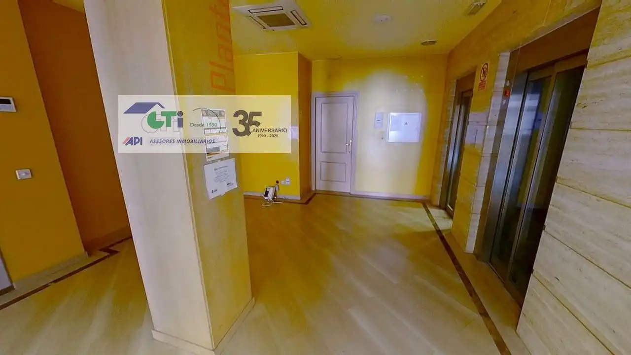 Office space to rent in CALLE ALFONSO, imagen 3