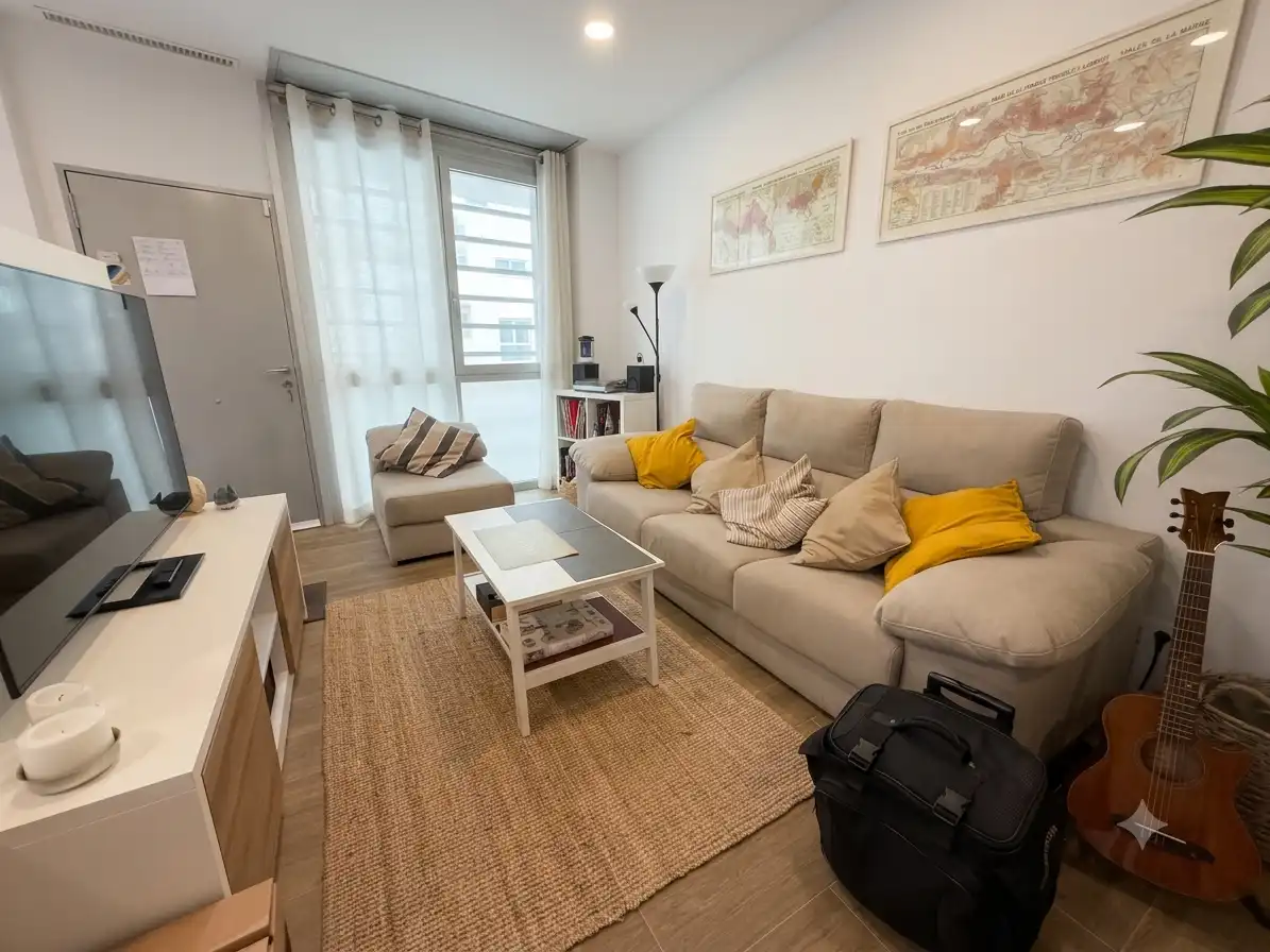 Sala de estar de Apartamento de alquiler en Badalona con Calefacción, Amueblado y Horno