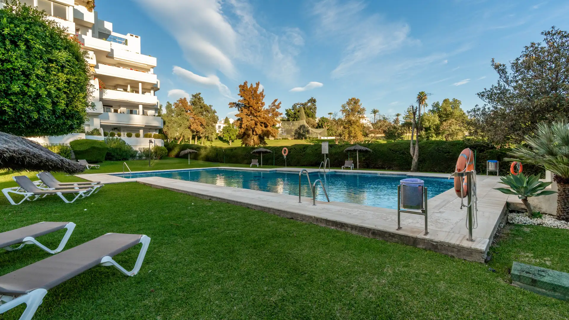 Swimming pool of Apartments for sale in Marbella  with Air Conditioner, Terrace and Swimming Pool