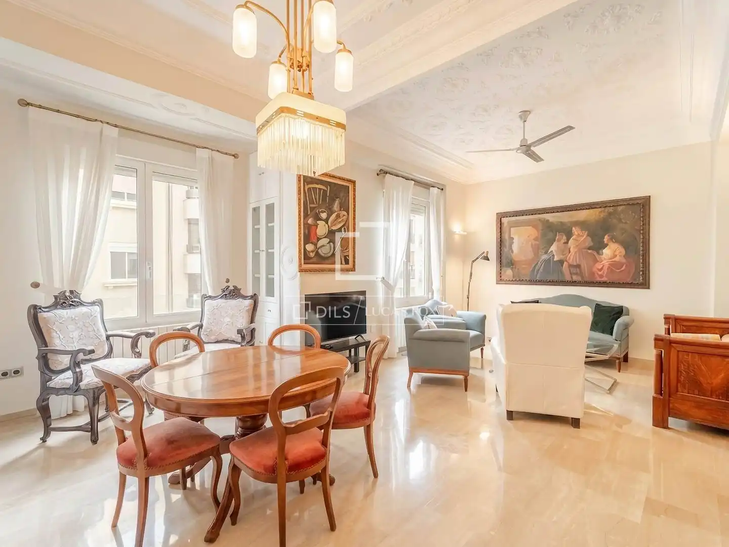 Living room of Flat for sale in L'Eixample