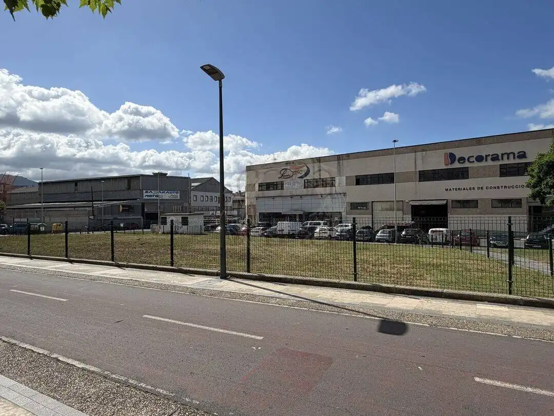Exterior view of Industrial buildings for rent in Barakaldo 