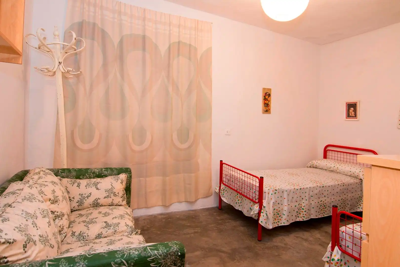 Habitación de Finca rústica en venta en Güéjar Sierra con Terraza, Piscina y Balcón