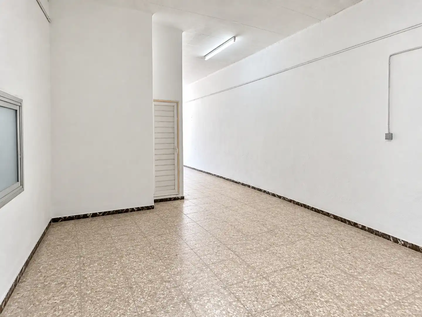 Local comercial en venda a Plaça de Pau Casals, imagen 3