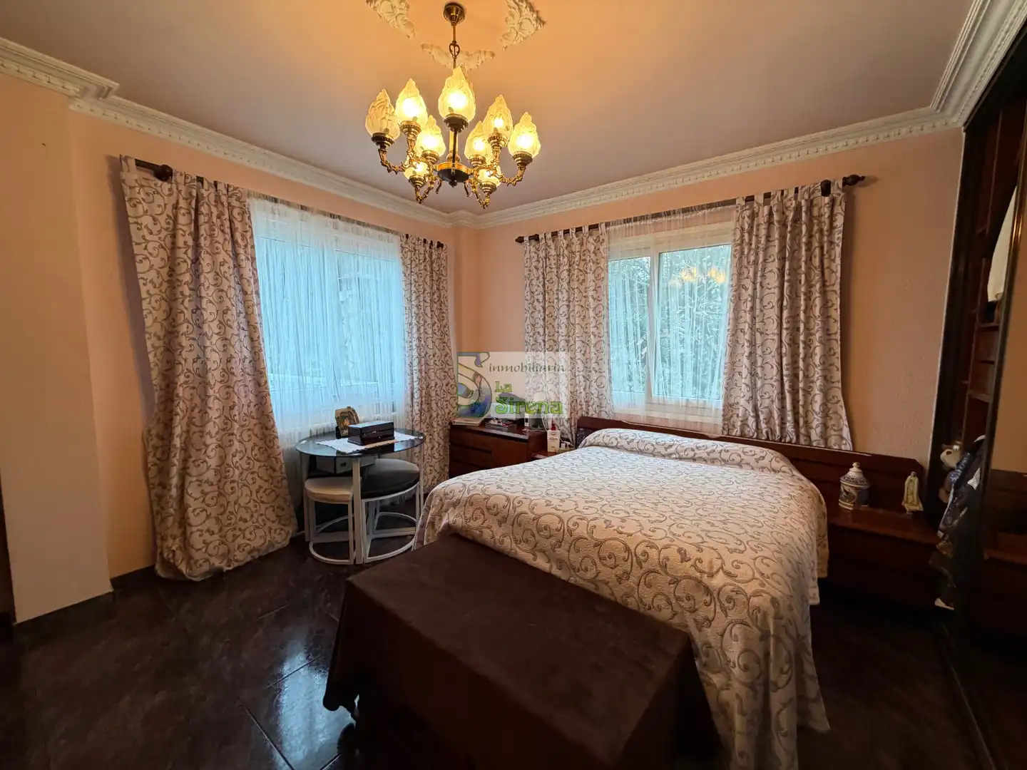 Habitación de Casa o chalet en venta en Castro-Urdiales con Calefacción, Jardín privado y Terraza