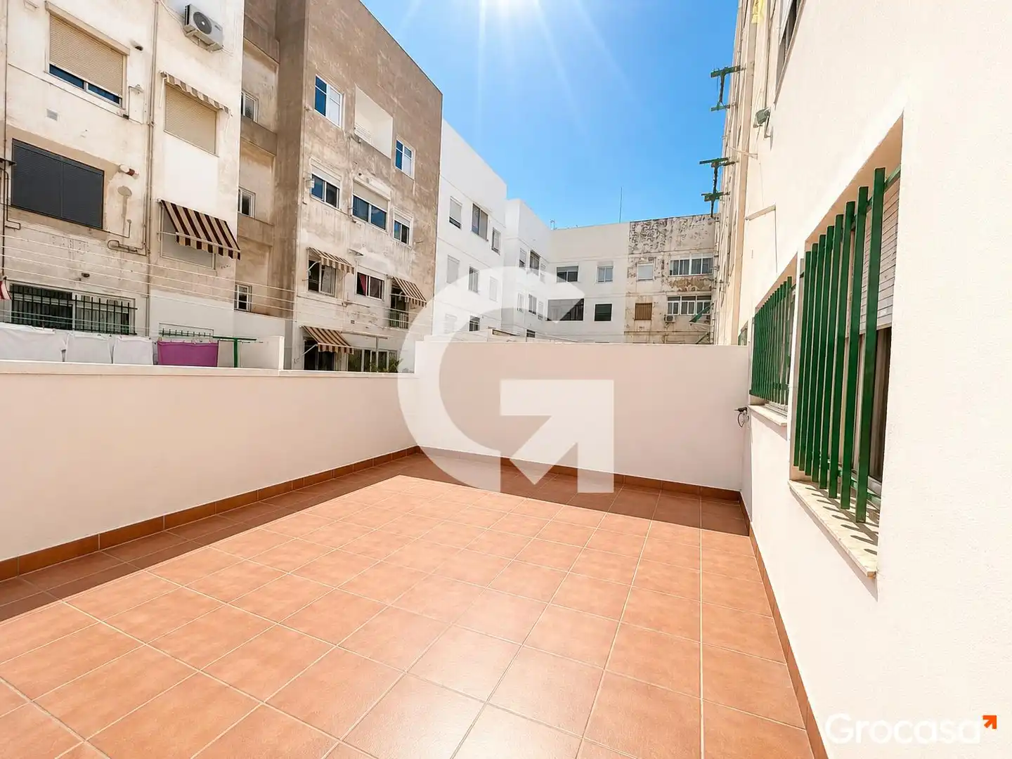 Piso con terraza en venta en Puerto de Sagunto, imagen 2