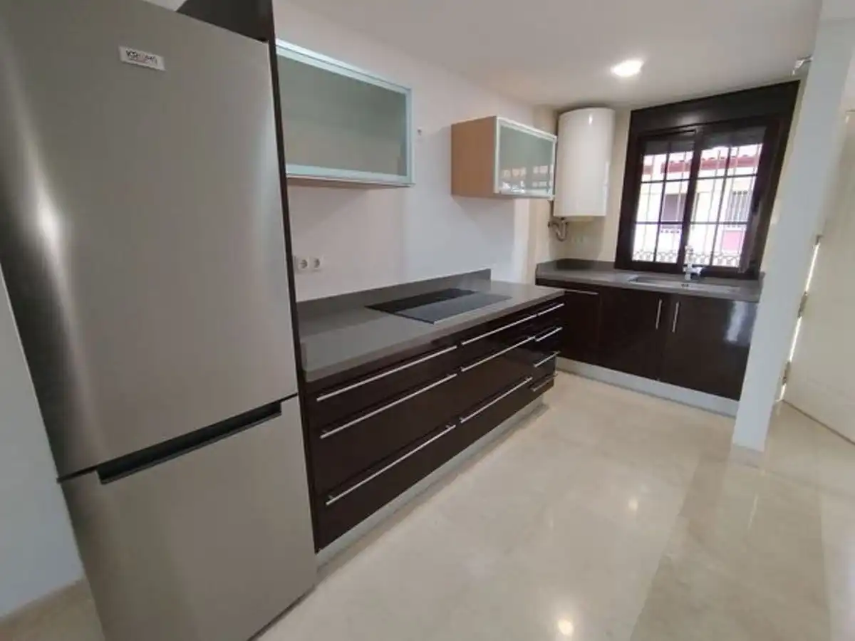 Cuina de Apartament en venda en Benalmádena amb Terrassa, Piscina i Piscina comunitària