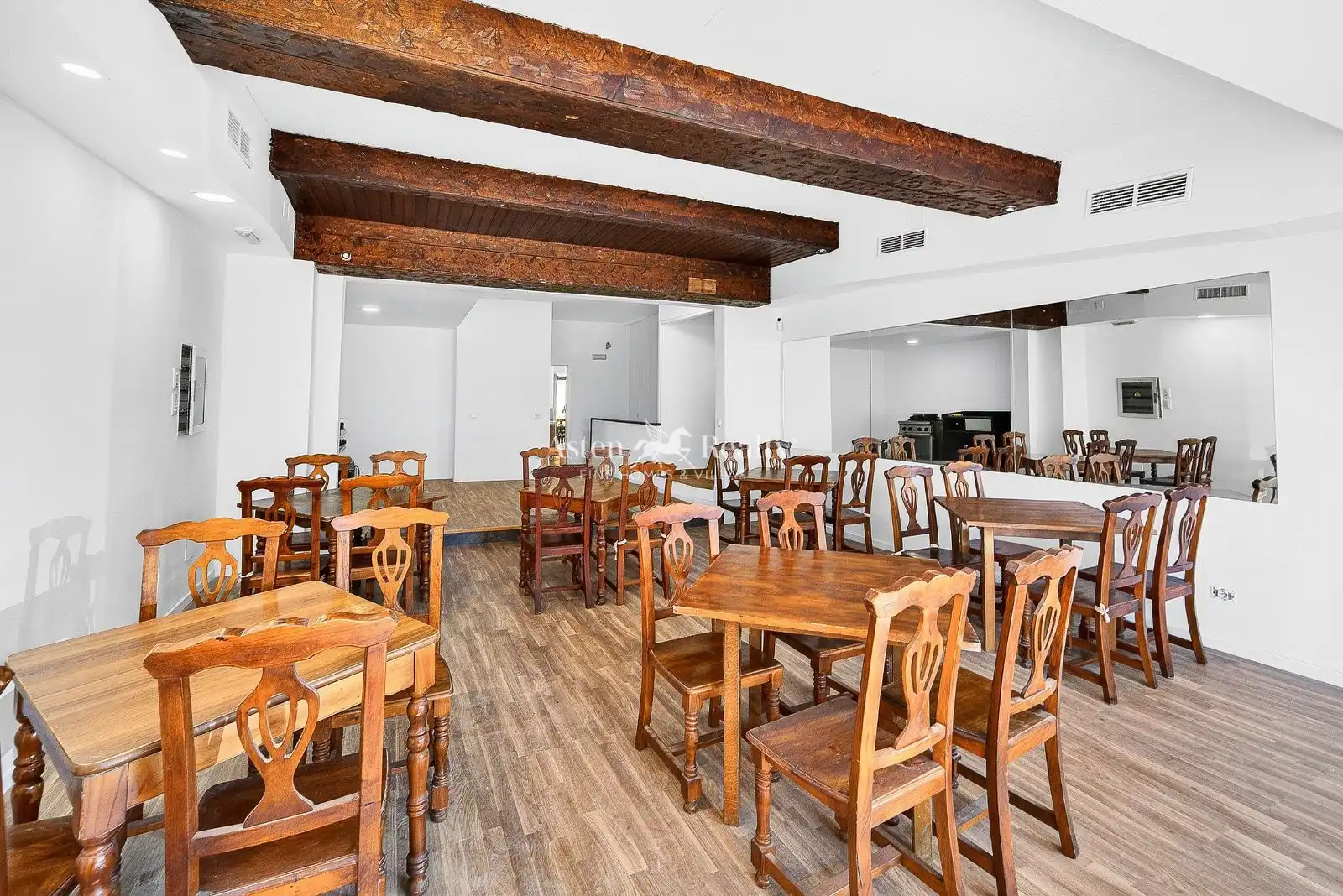 Comedor de Local en venta en Guía de Isora con Terraza y Alarma