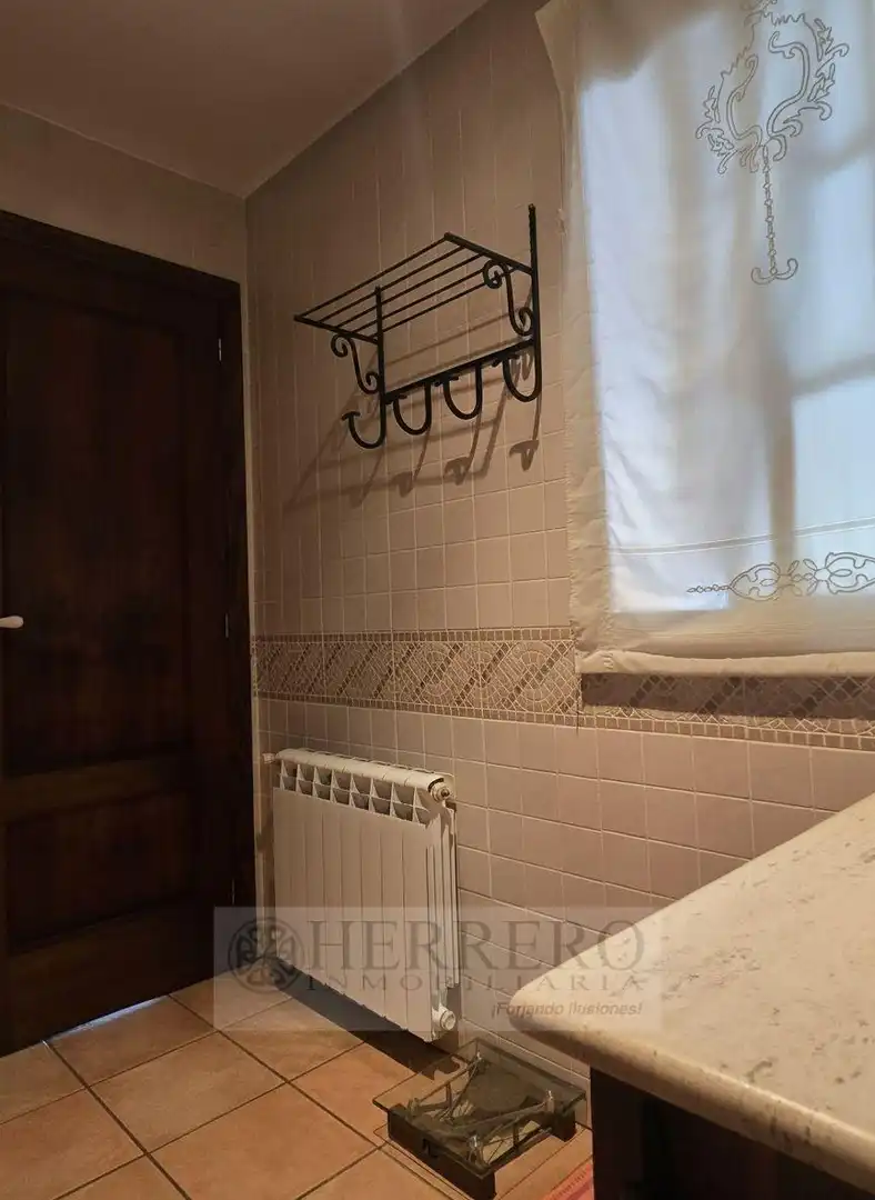 Baño de Casa adosada en venta en Gandia con Aire acondicionado, Calefacción y Jardín privado