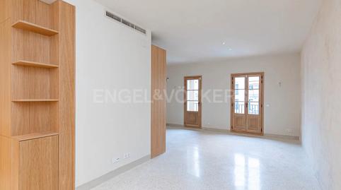 Foto 3 de vivenda d'obra nova a Pis en venda a El Raval, Barcelona