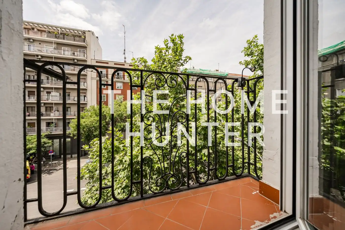 Exterior view of Flat for rent in Madrid  with Air Conditioner, Heating and Furnished