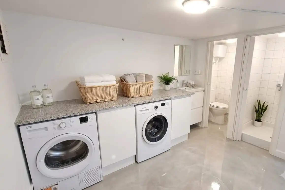 Bathroom of Houses for rent in Ferrol  with Private garden, Terrace and Storage room
