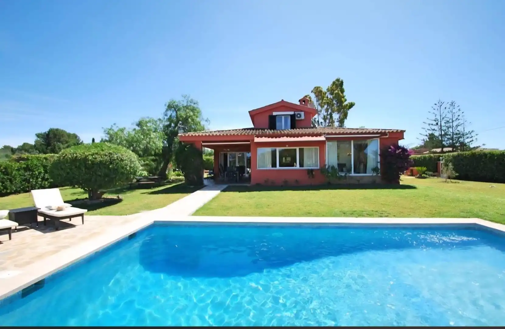 Chalet con terraza en venta en Llevant, imagen 3