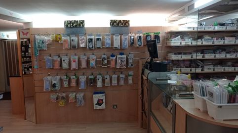Local entreplanta comercial en Carretería, con entrada directa y derecho de escaparates en portal y vestíbulo. 64 m2, acondicionad, imatge 5