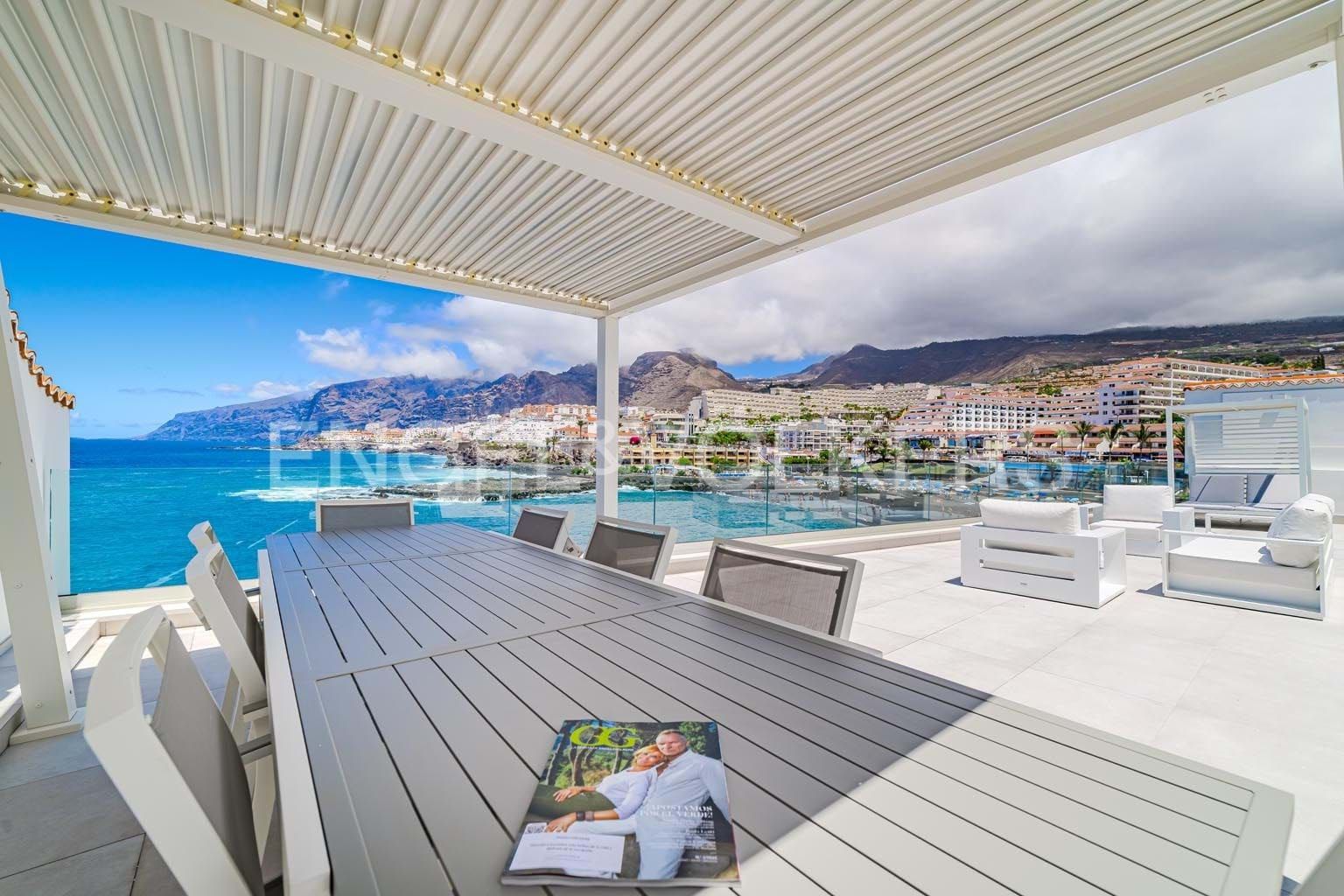 Terrassa de Casa o xalet en venda en Santiago del Teide amb Aire condicionat, Terrassa i Piscina