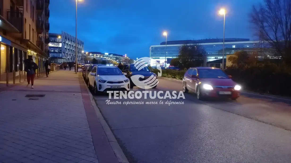 Aparcament de Garatge en venda en Madrid