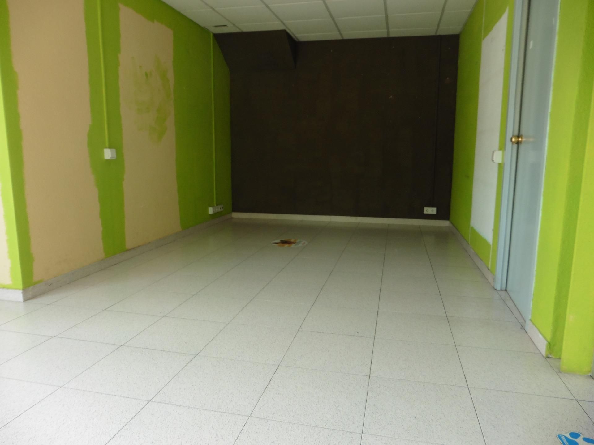 Local de alquiler en Martorelles con Aire acondicionado