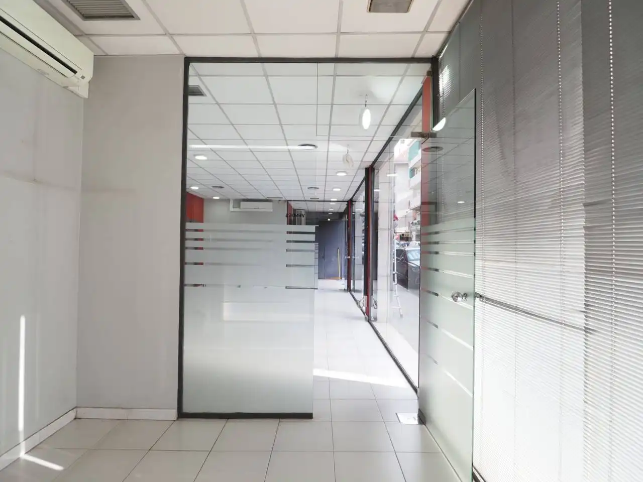 Local comercial de lloguer a Calle Princesa, imagen 16