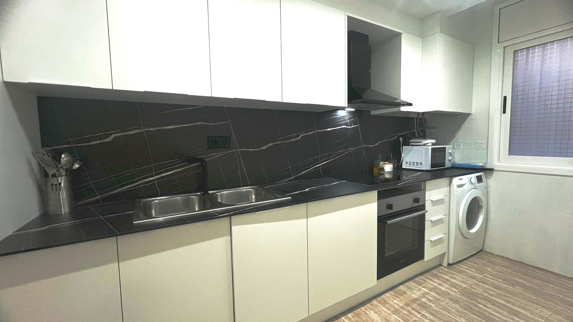 Cuina de Pis en venda en Cambrils amb Aire condicionat, Calefacció i Moblat