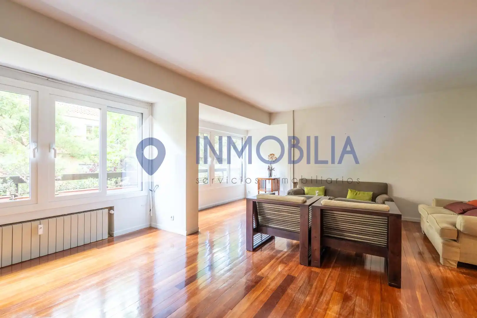 Vista exterior de Piso en venta en Madrid con Calefacción, Jardín privado y Trastero