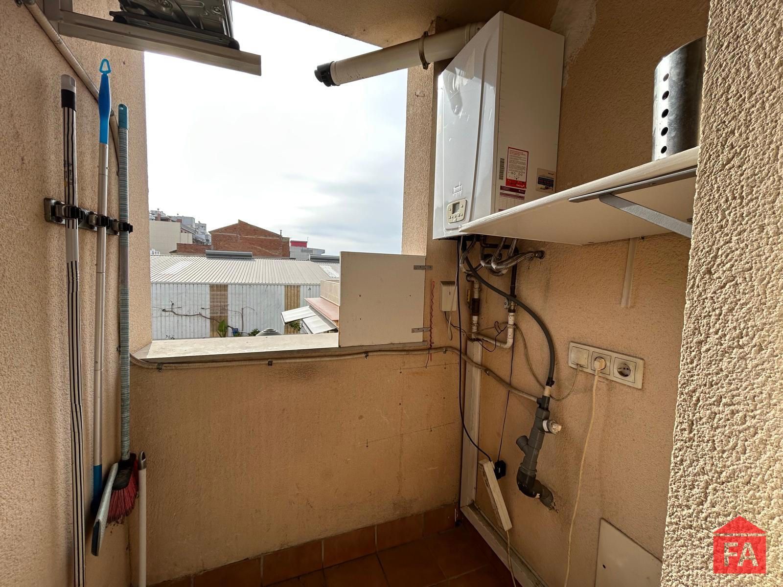 Balcony of Flat for sale in El Vendrell  with Air Conditioner, Heating and Terrace