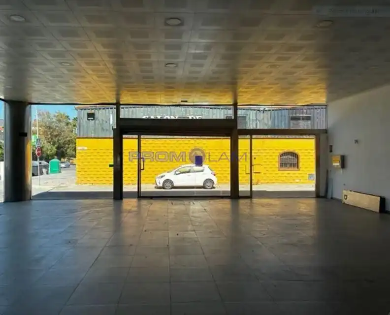 Nau industrial de lloguer a Avenida de Blas Infante, imagen 9