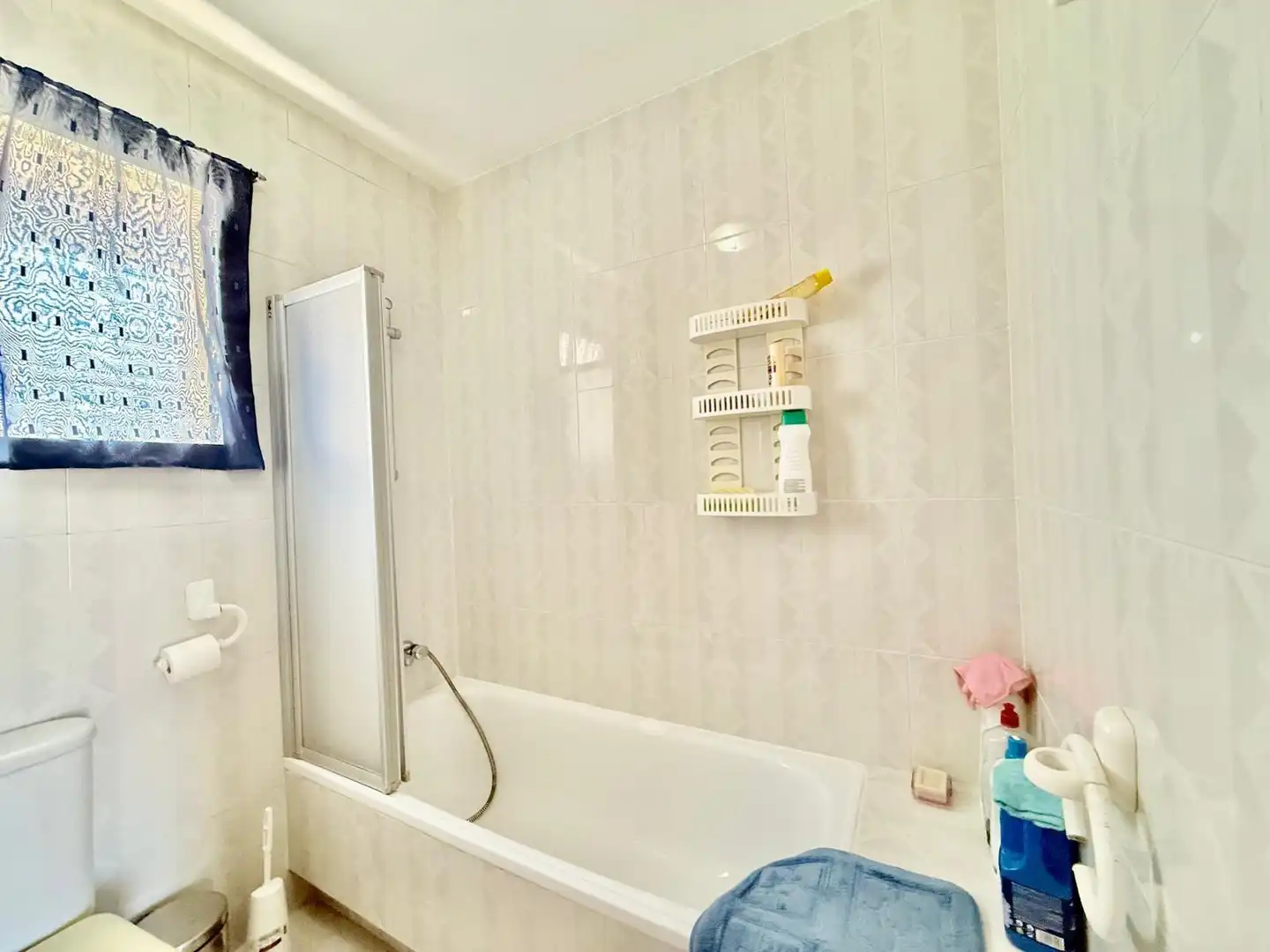 Baño de Casa adosada en venta en San Pedro del Pinatar con Aire acondicionado, Jardín privado y Terraza