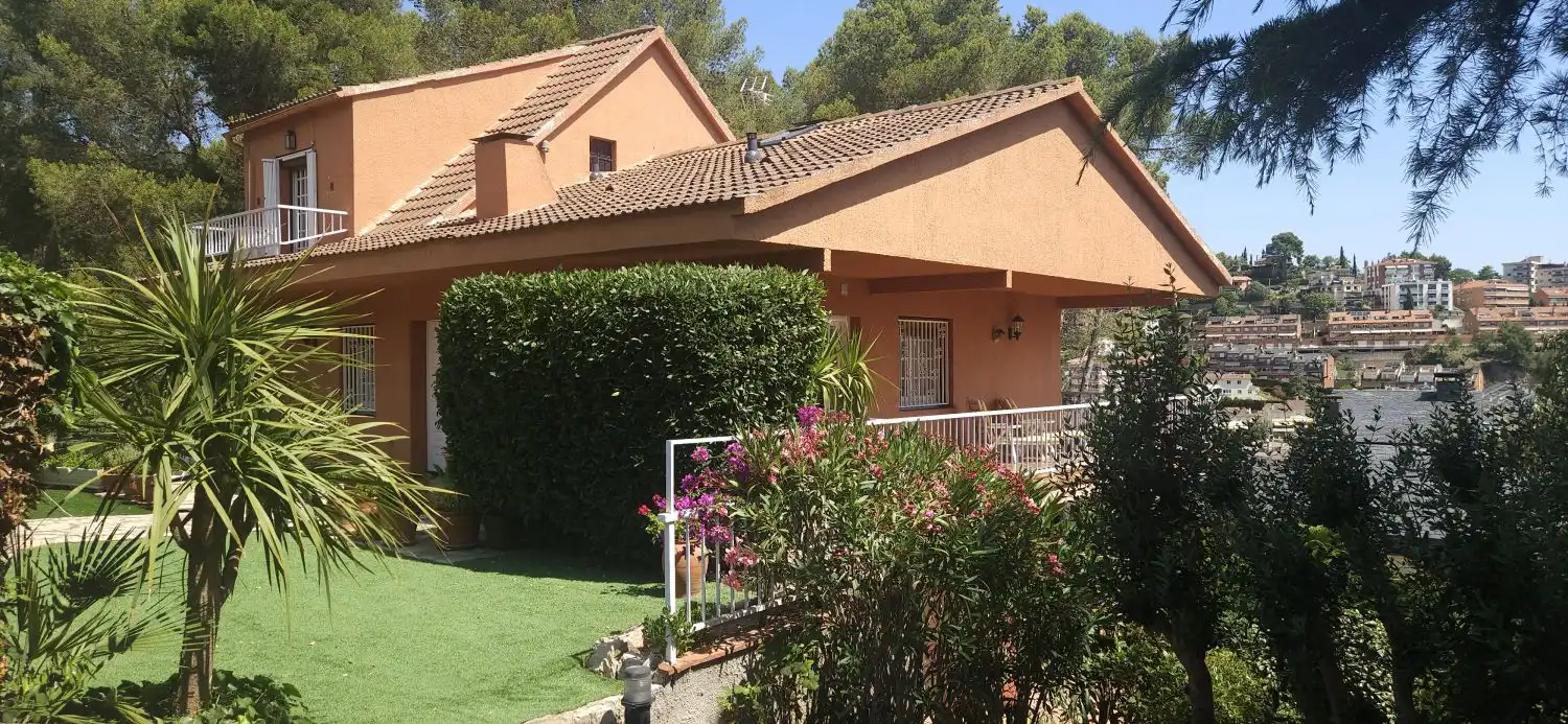 Jardín de Casa o chalet en venta en Corbera de Llobregat con Aire acondicionado, Calefacción y Terraza