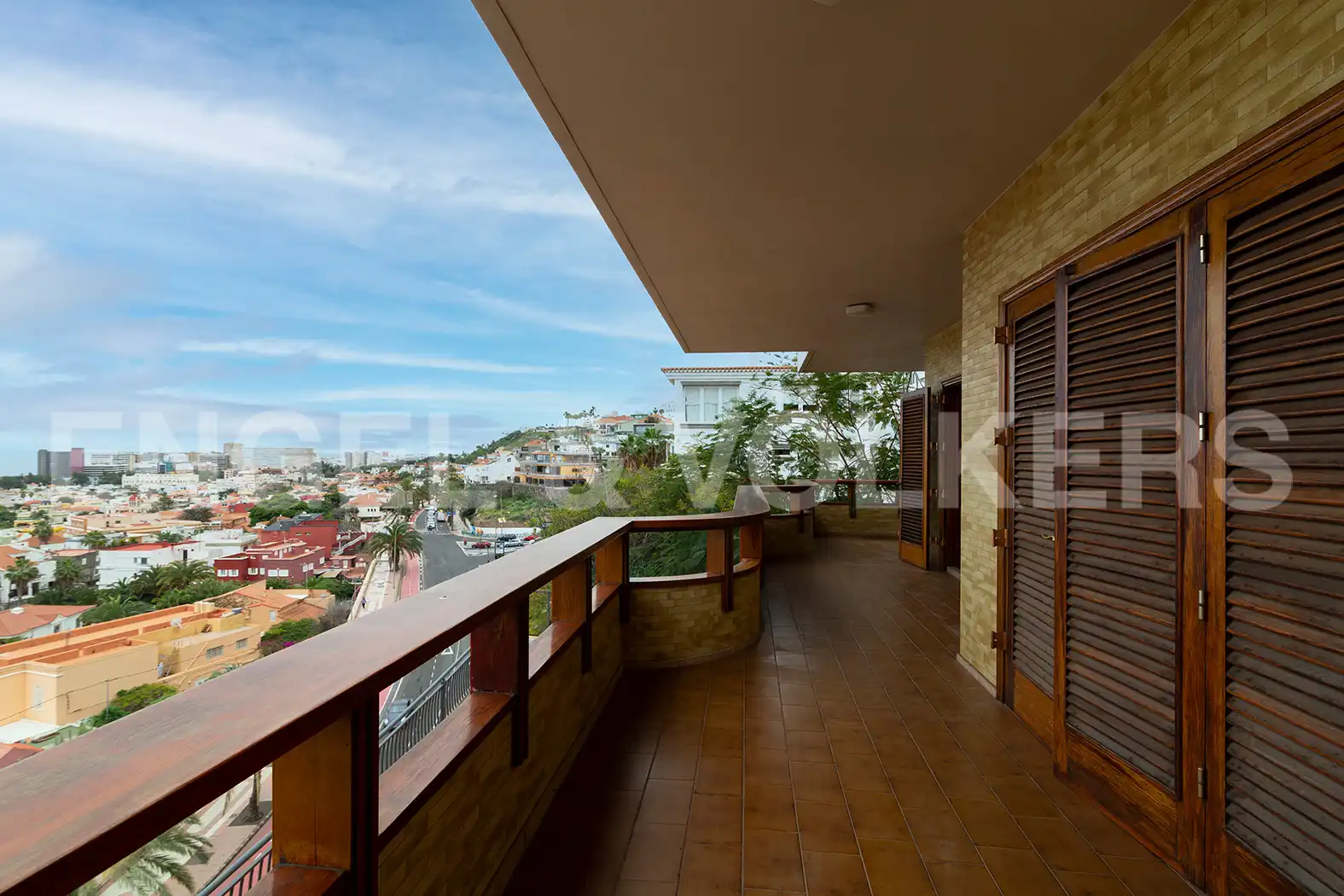 Terraza de Casa o chalet en venta en Las Palmas de Gran Canaria con Calefacción, Jardín privado y Parquet