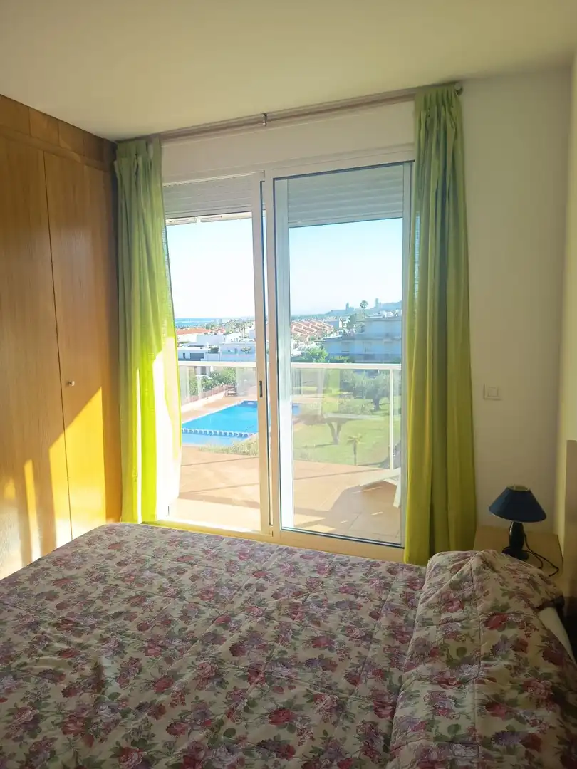 Schlafzimmer von Wohnungen zur Miete in Alcanar mit Klimaanlage, Heizung und Terrasse