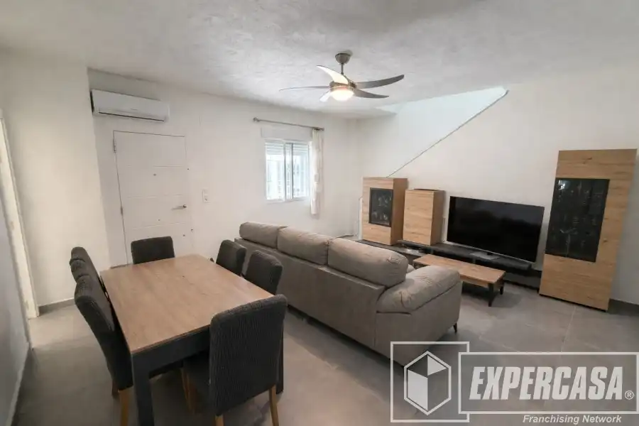 Villa avec piscine à vendre à Urbanizaciones, imagen 2