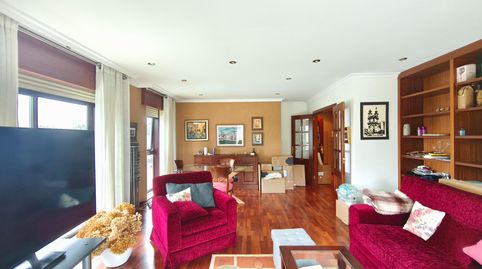 Foto 4 de Piso en venta en Rúa Buxo, O Milladoiro, Ames